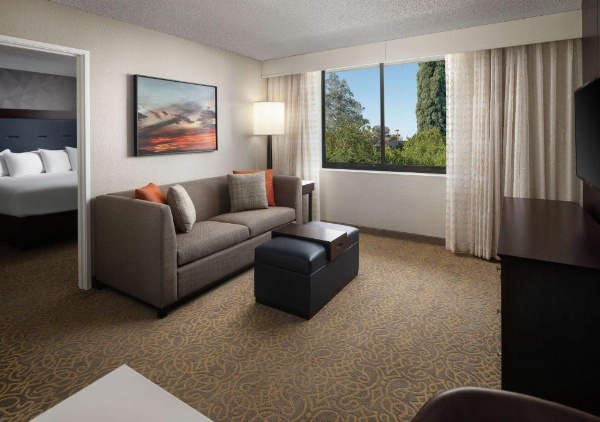 Embassy Suites by Hilton Tucson East, AZ image 22