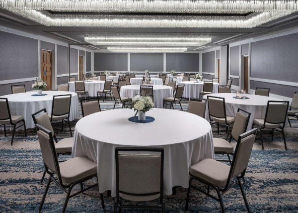 Embassy Suites by Hilton Tucson East, AZ image 30
